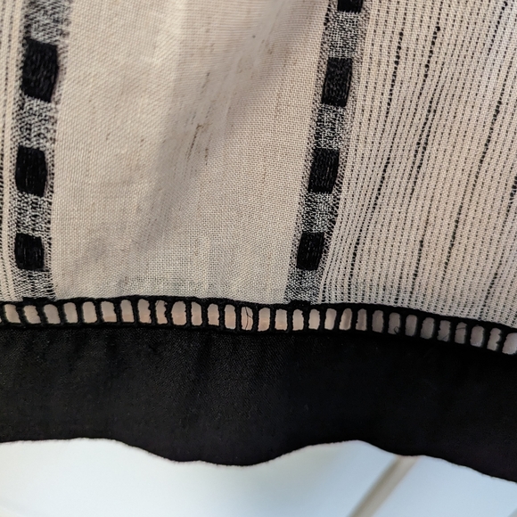 Adelyn Rae Boho Romper - SZ M - Picture 4 of 9